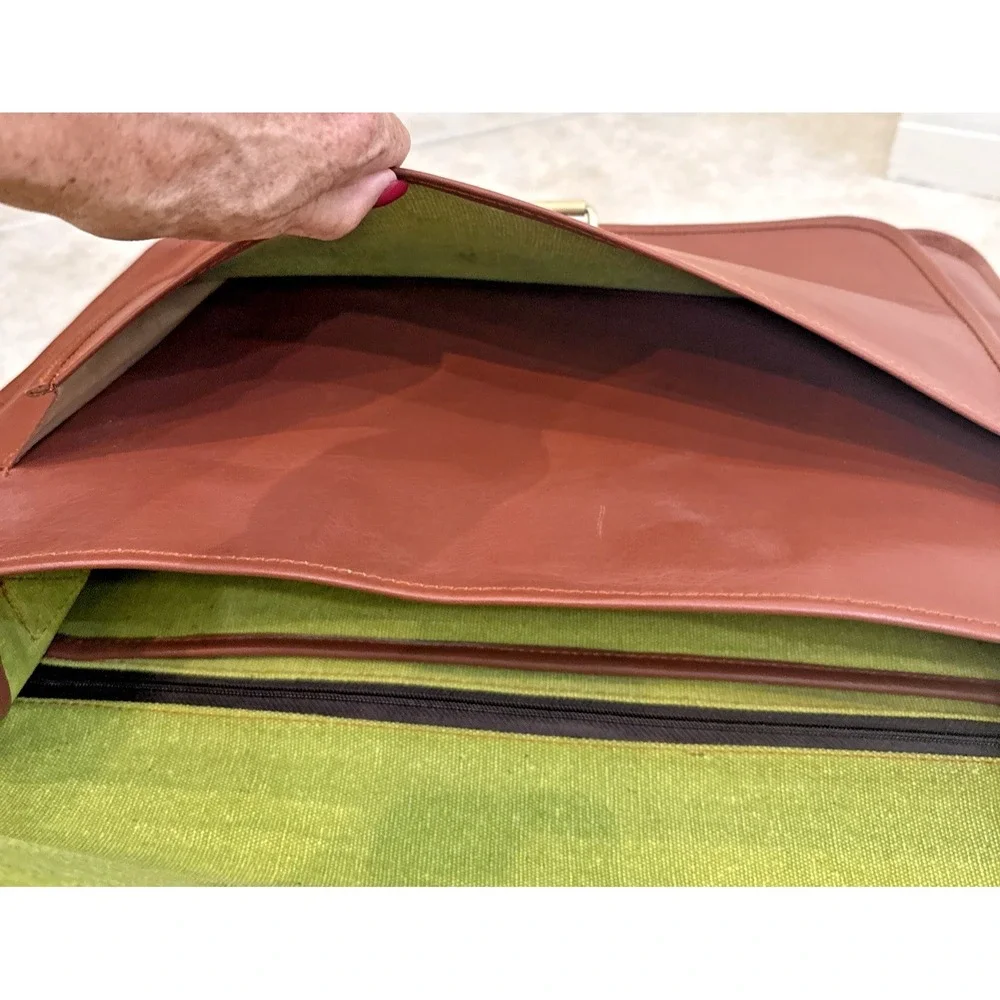 NEW James Leather Brown Briefcase Attaché Bag Career Travel‎ Shoulder Teacher